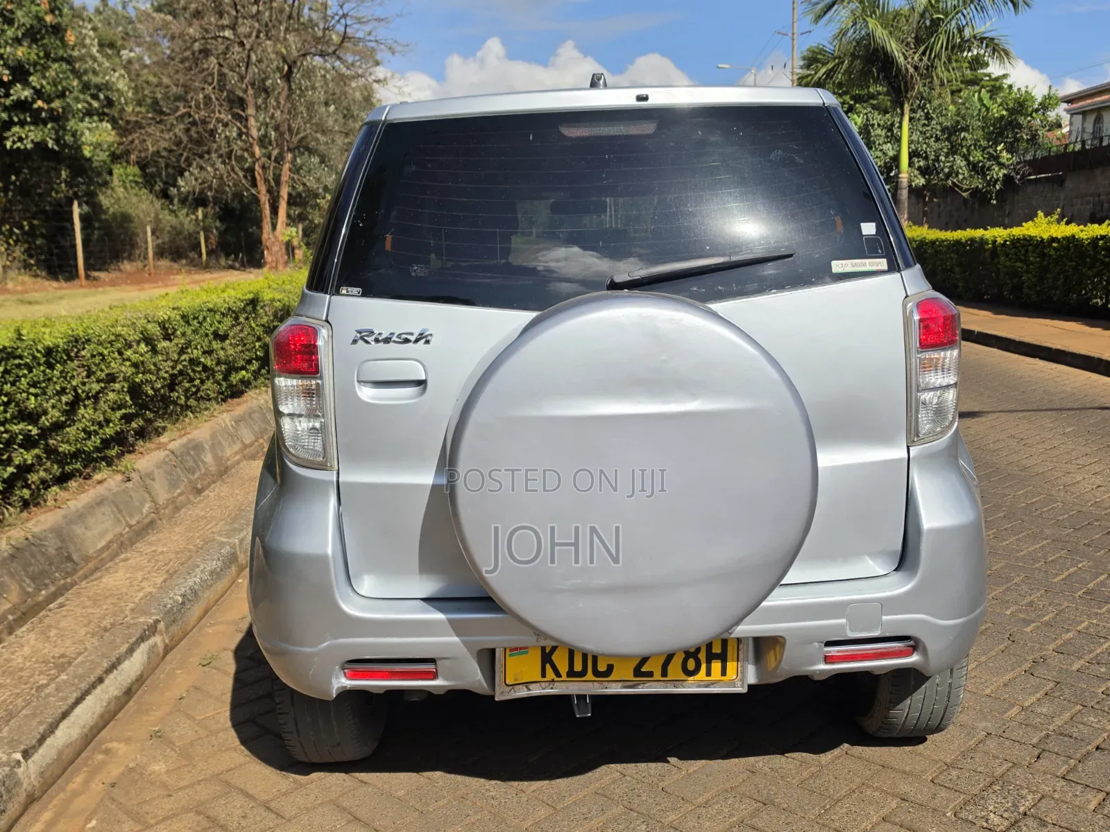 Toyota Rush 1.5 RWD 2014 Silver