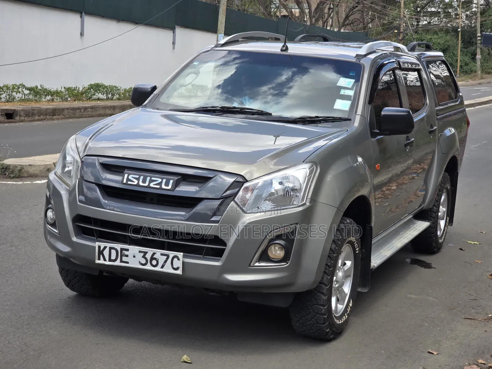 Isuzu D-MAX 2022 Gray
