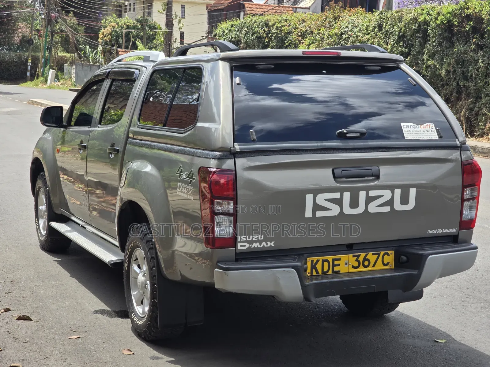 Isuzu D-MAX 2022 Gray