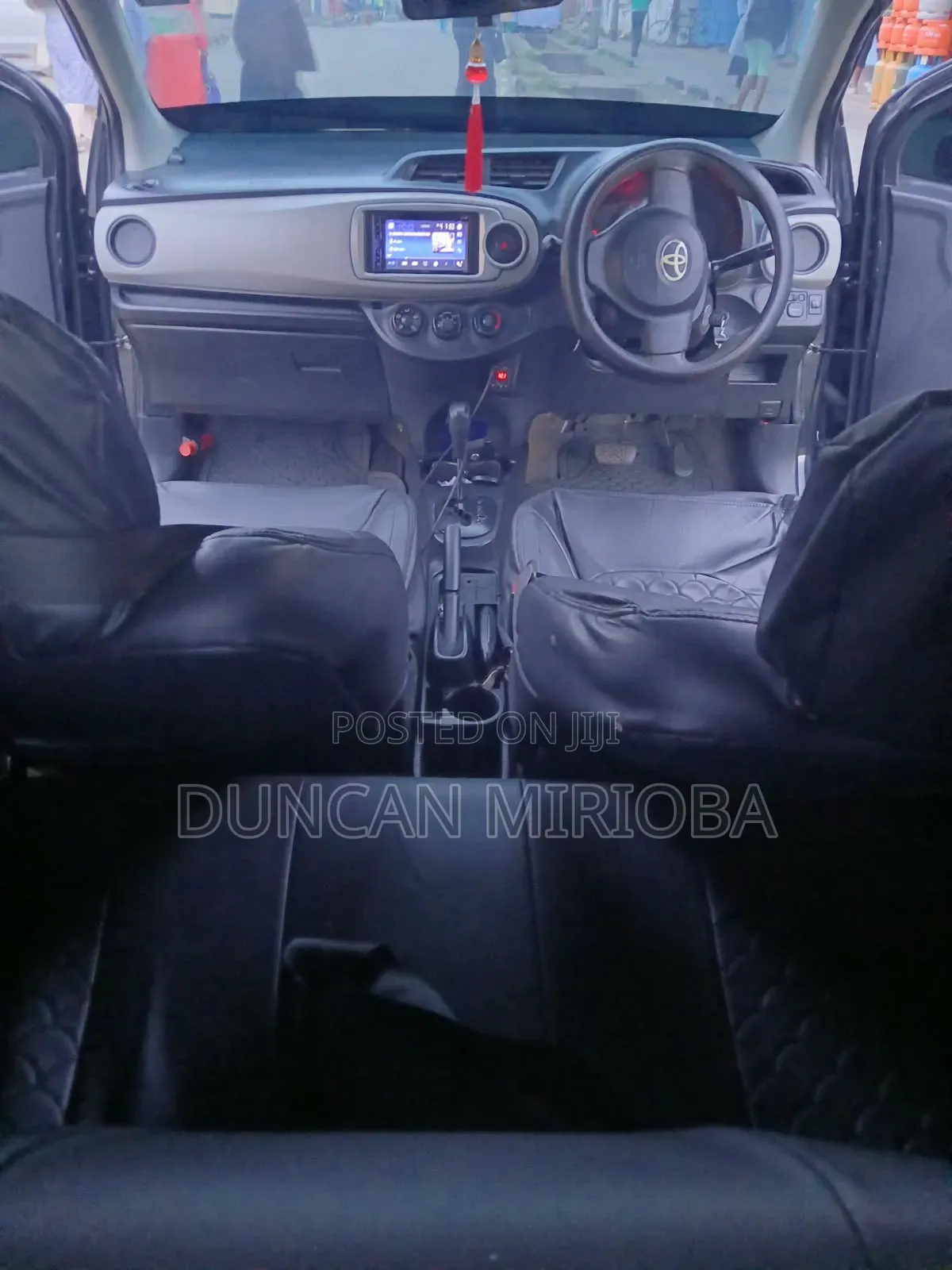 Toyota Vitz 2013 Black