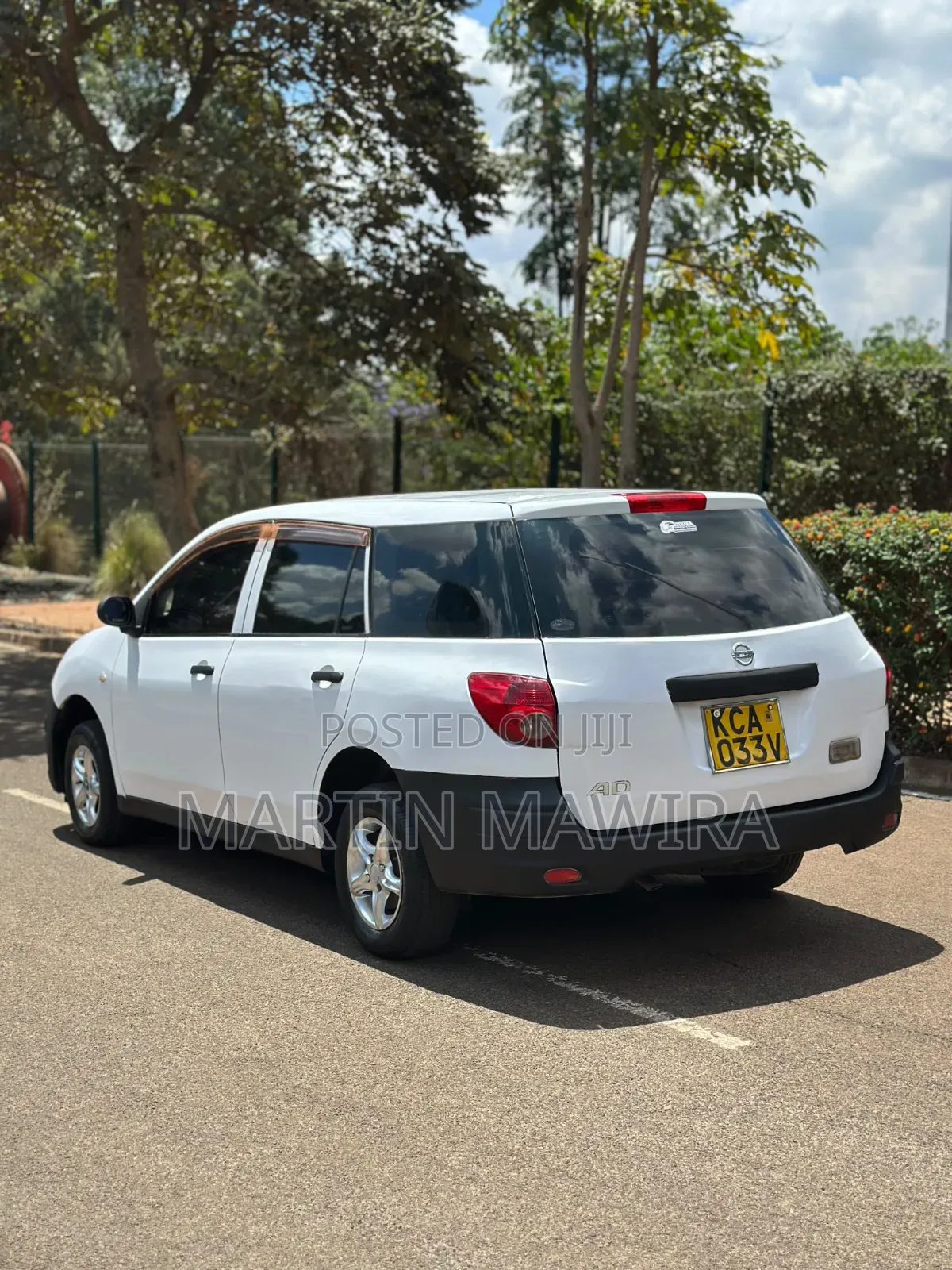 Nissan Advan 2007 White