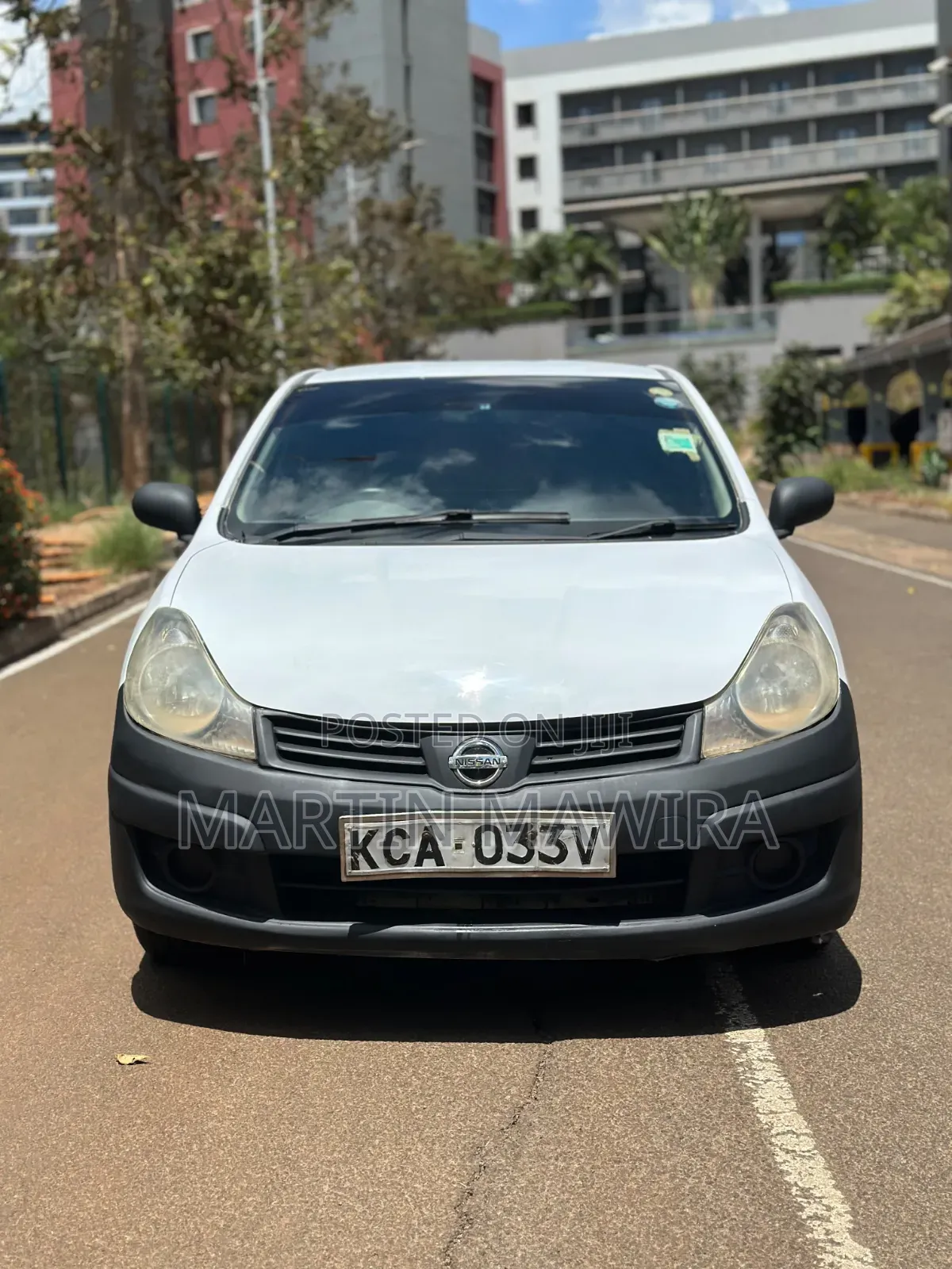 Nissan Advan 2007 White