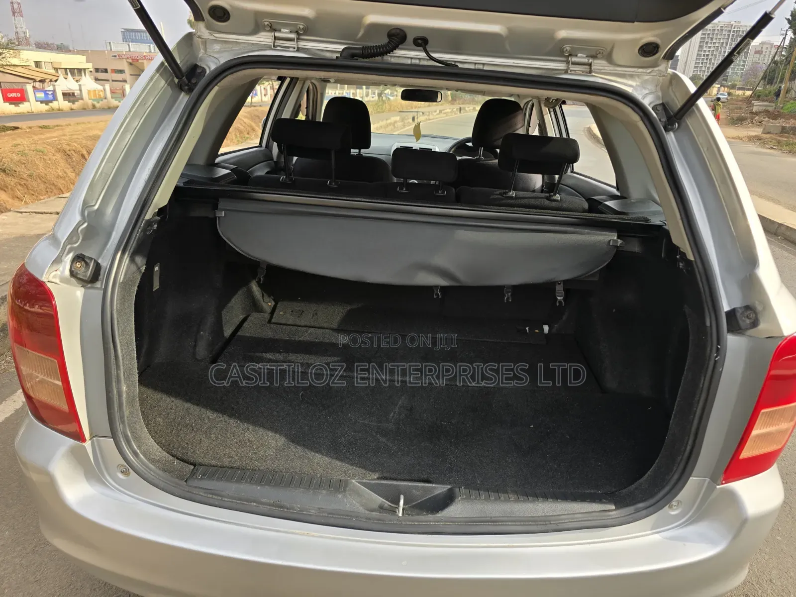 Toyota Corolla Fielder 1.8 Petrol FWD 2009 Silver