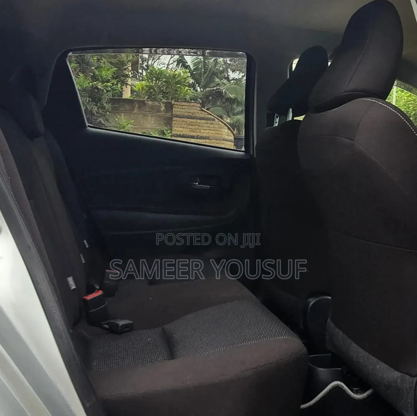 Toyota Vitz 2019 Silver