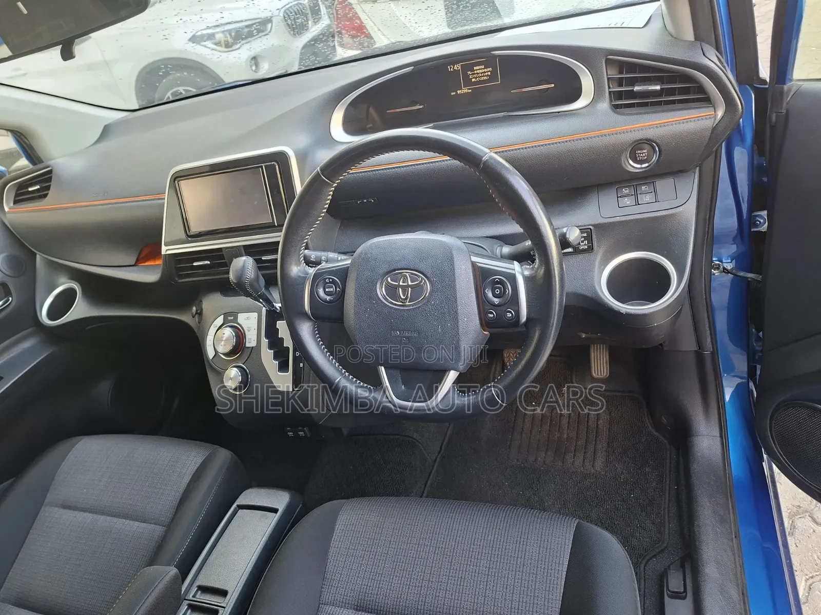 Toyota Sienta 2020 Blue