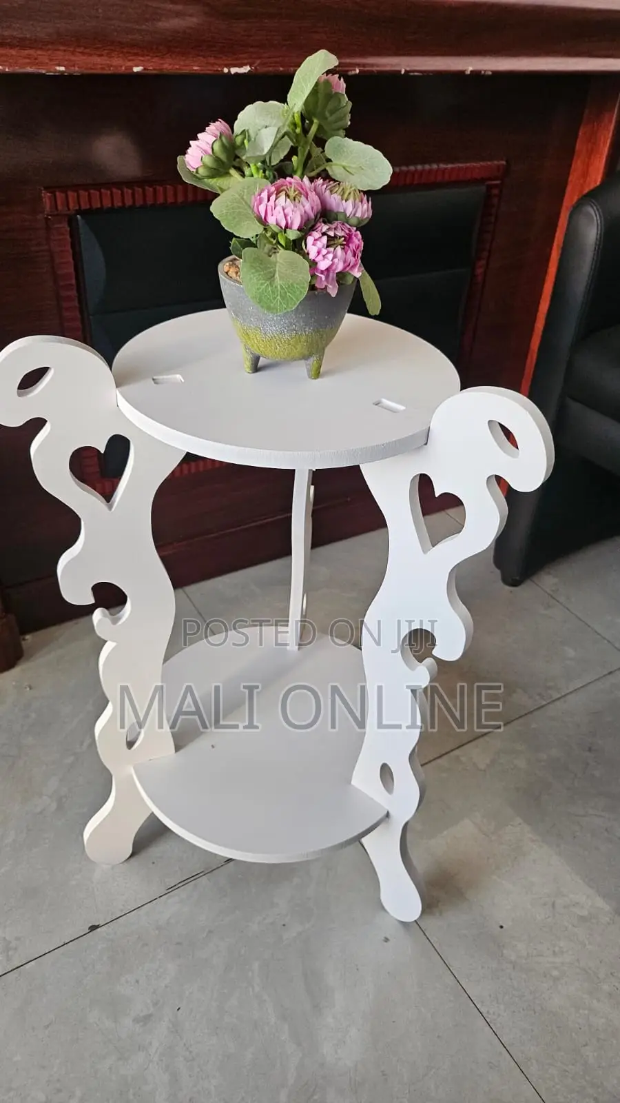 White Decor Side Table 2 Tier 3 Leg Round Plant Stand Accent Table