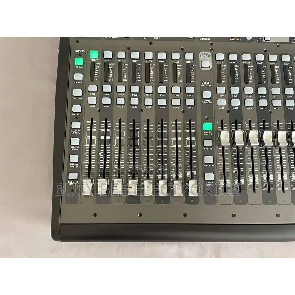 X32 Producer Professional Audio System 32 Channel Digital Mixe