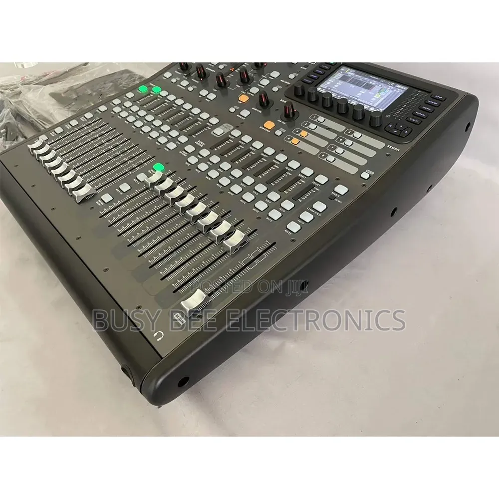X32 Producer Professional Audio System 32 Channel Digital Mixe