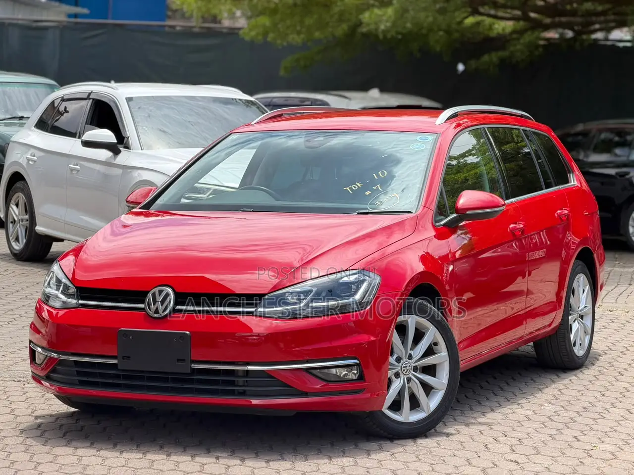 Volkswagen Golf Variant 2019 Red