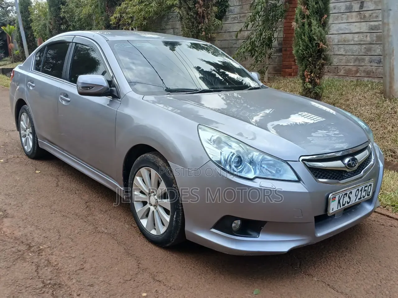 Subaru Legacy 2011 Gray