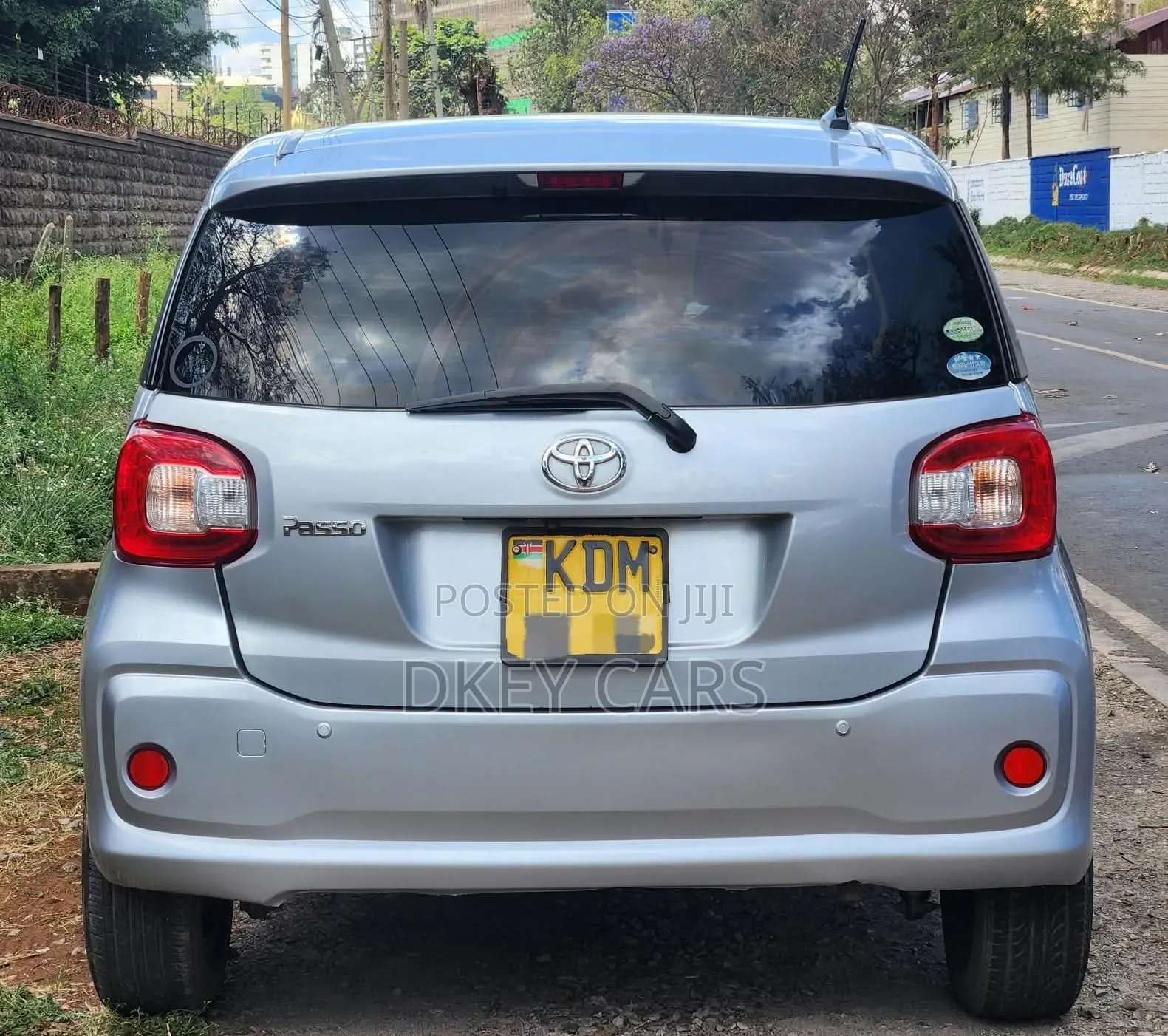 Toyota Passo 2015 Silver
