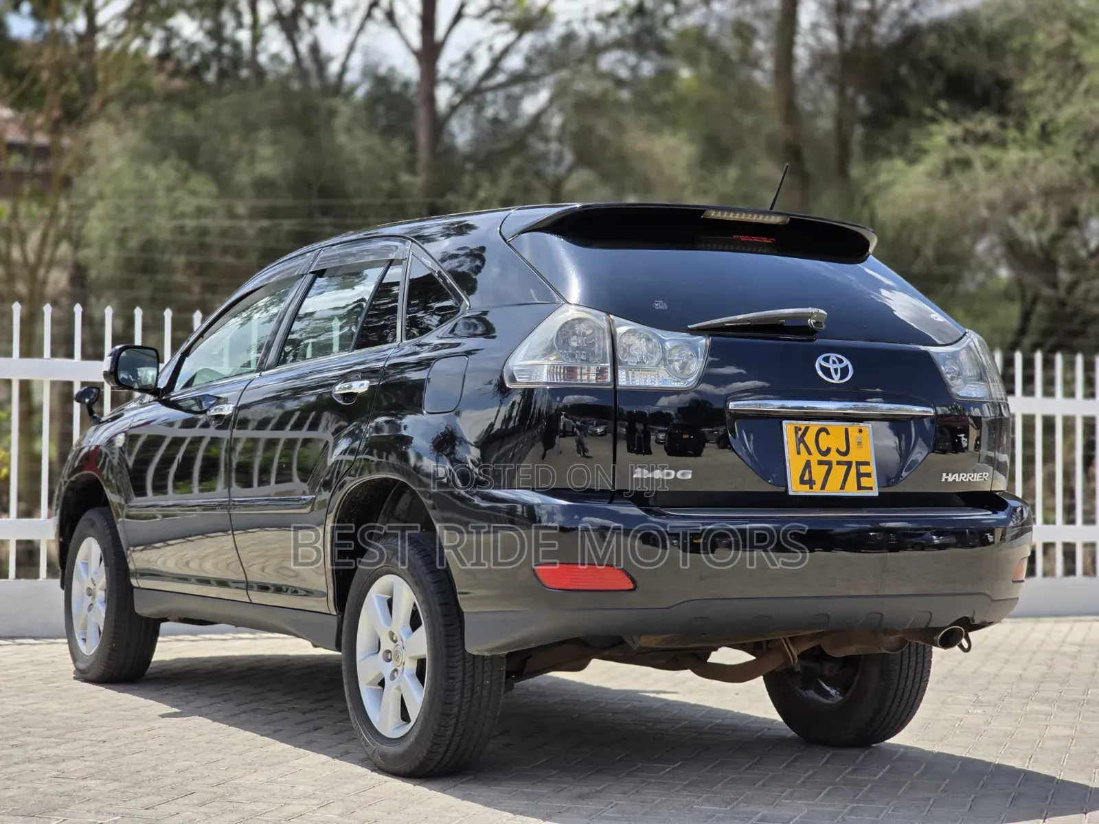 Toyota Harrier 2.4 2010