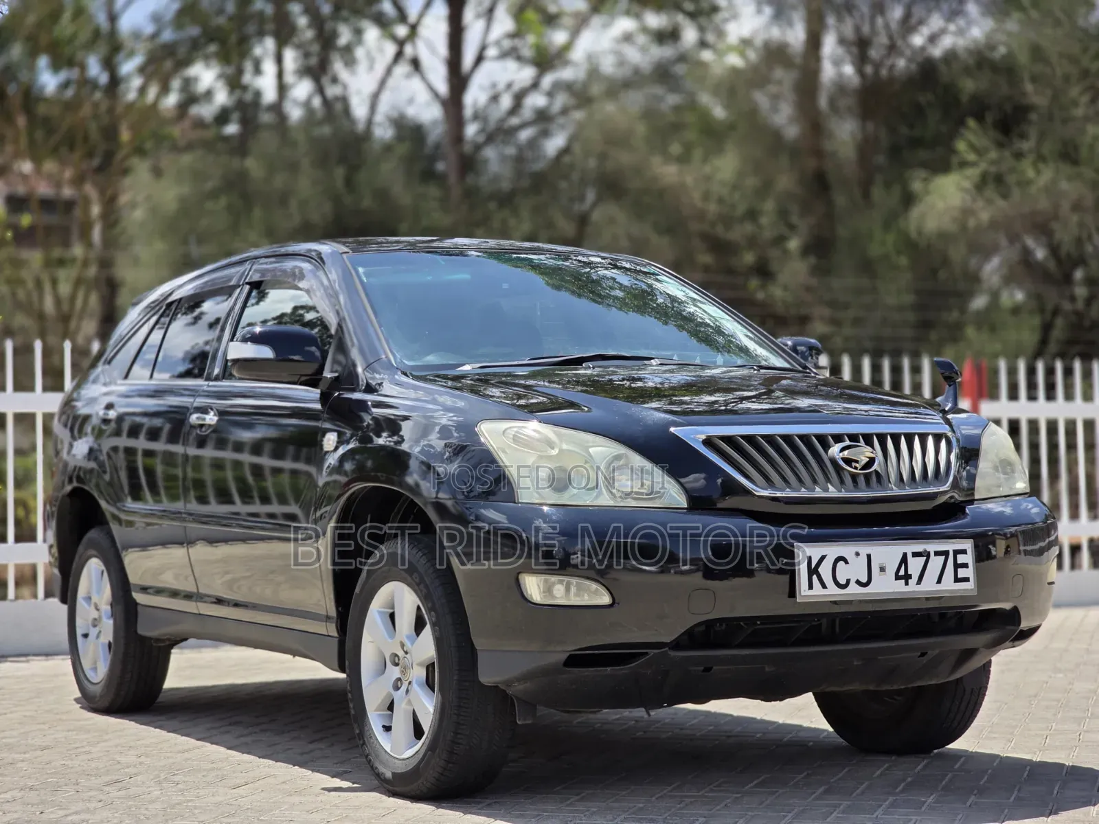 Toyota Harrier 2.4 2010