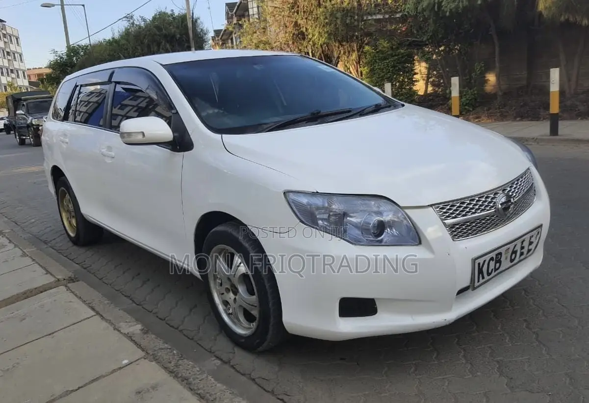 Toyota Corolla Fielder 1.5 Petrol FWD 2008 White