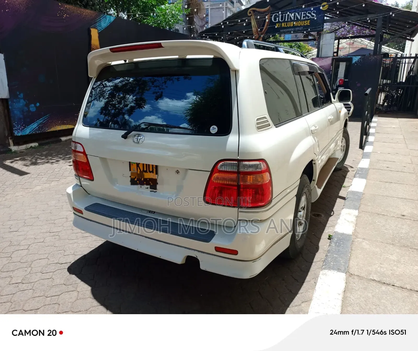 Toyota Land Cruiser Prado 2006 White