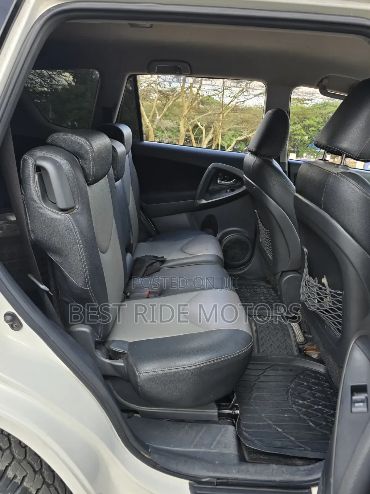 Toyota Vanguard 2013 Pearl