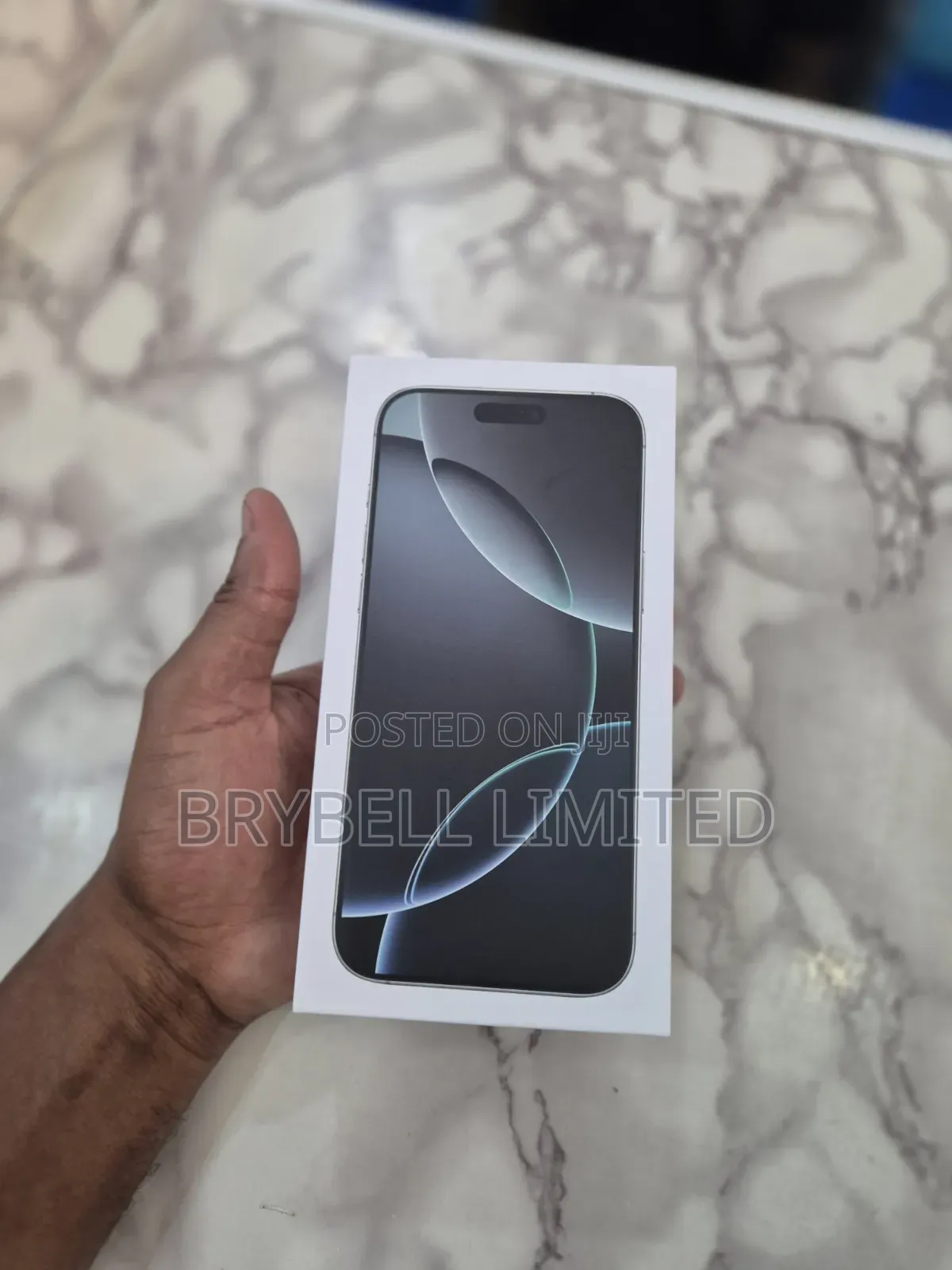 New Apple iPhone 16 Pro Max 256 GB White