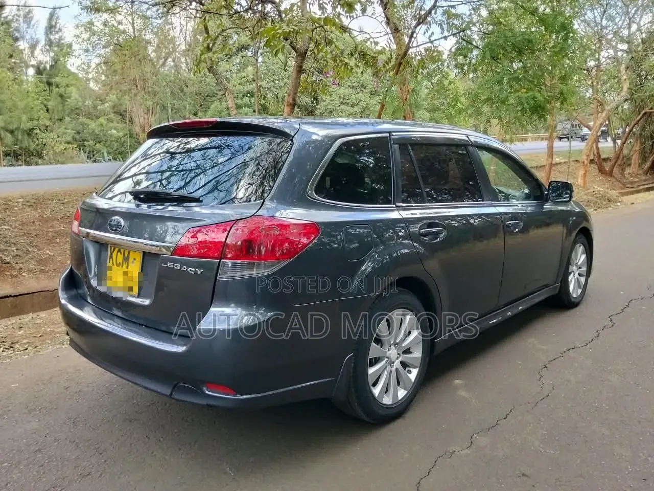 Subaru Legacy 2.5i Premium 2010 Gray