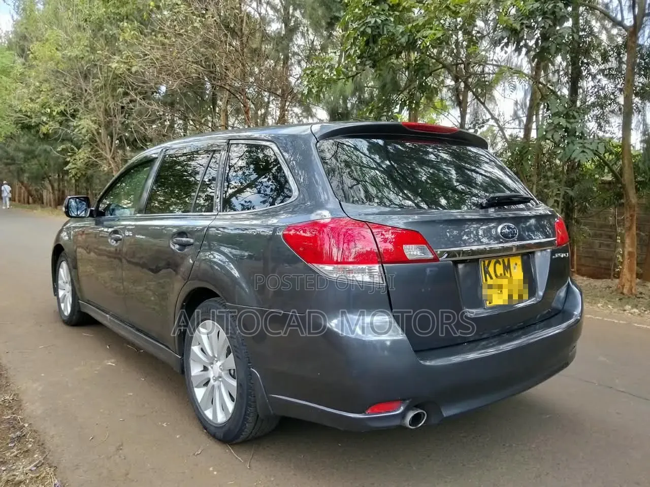 Subaru Legacy 2.5i Premium 2010 Gray