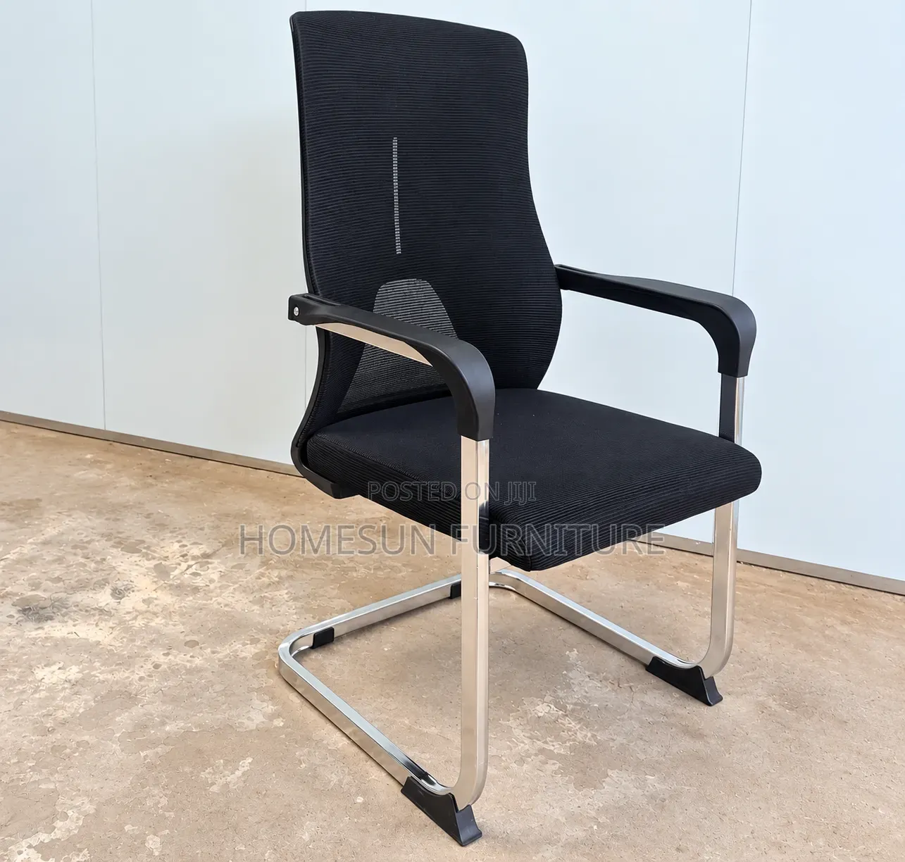 Visitor Chair – Black Mesh Office Seat With Chrome Cantilever Base