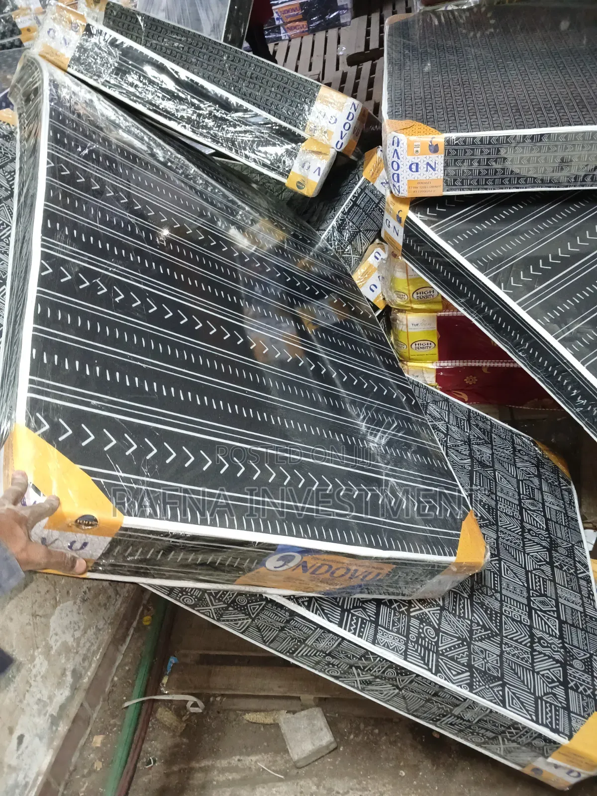 4x6x8 Mattresses at 5999