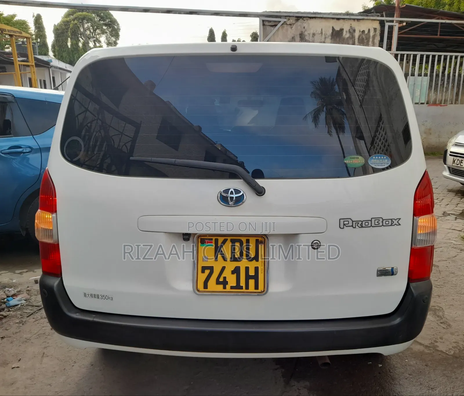 Toyota Probox 1.5 Hybrid DX 2019 White