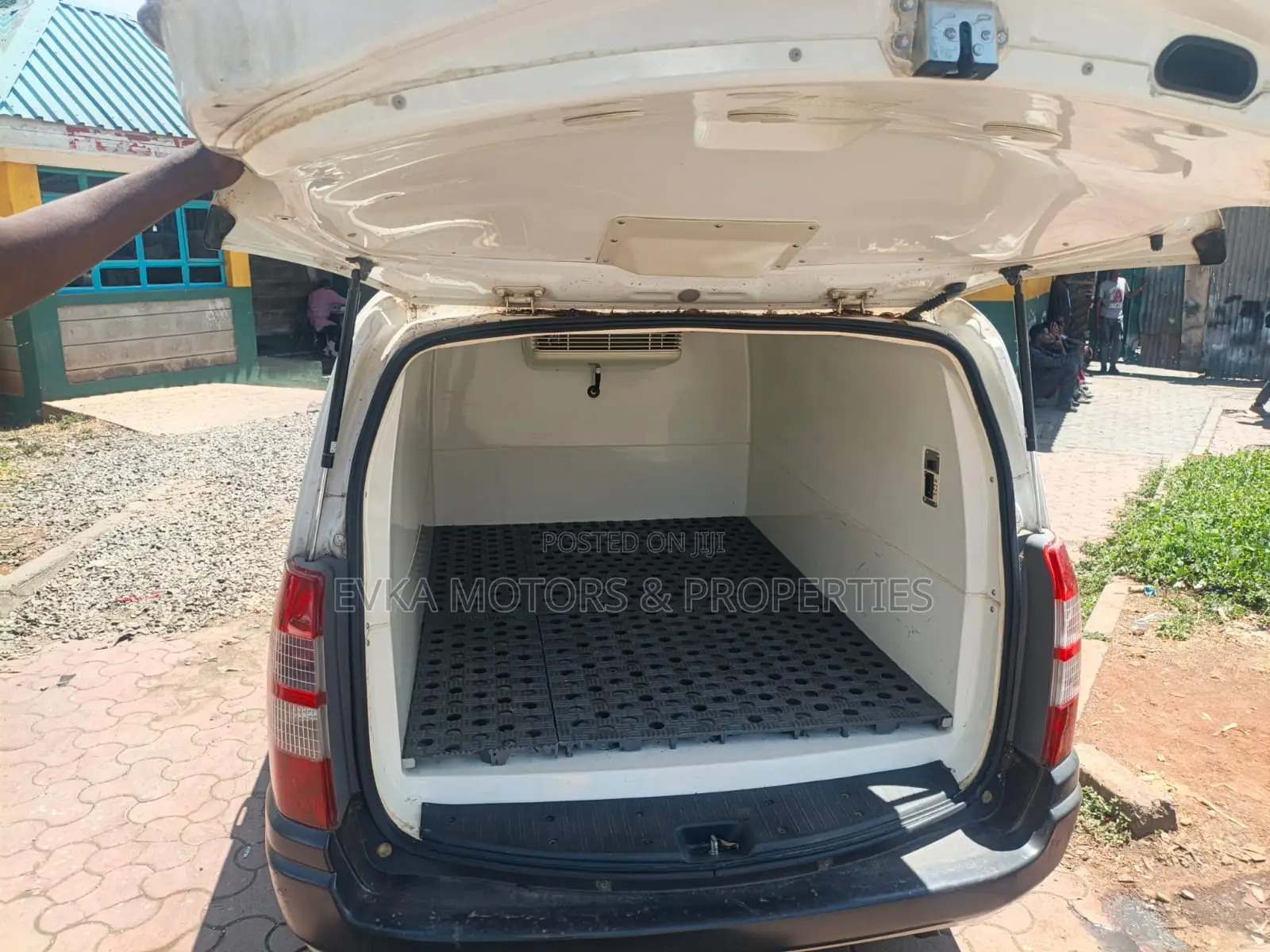 Toyota Succeed 2009 White