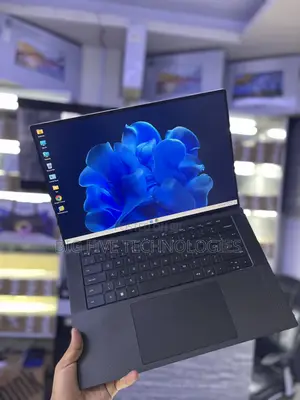 Laptop Dell Precision 5560 16GB Intel Core i7 SSD 512GB