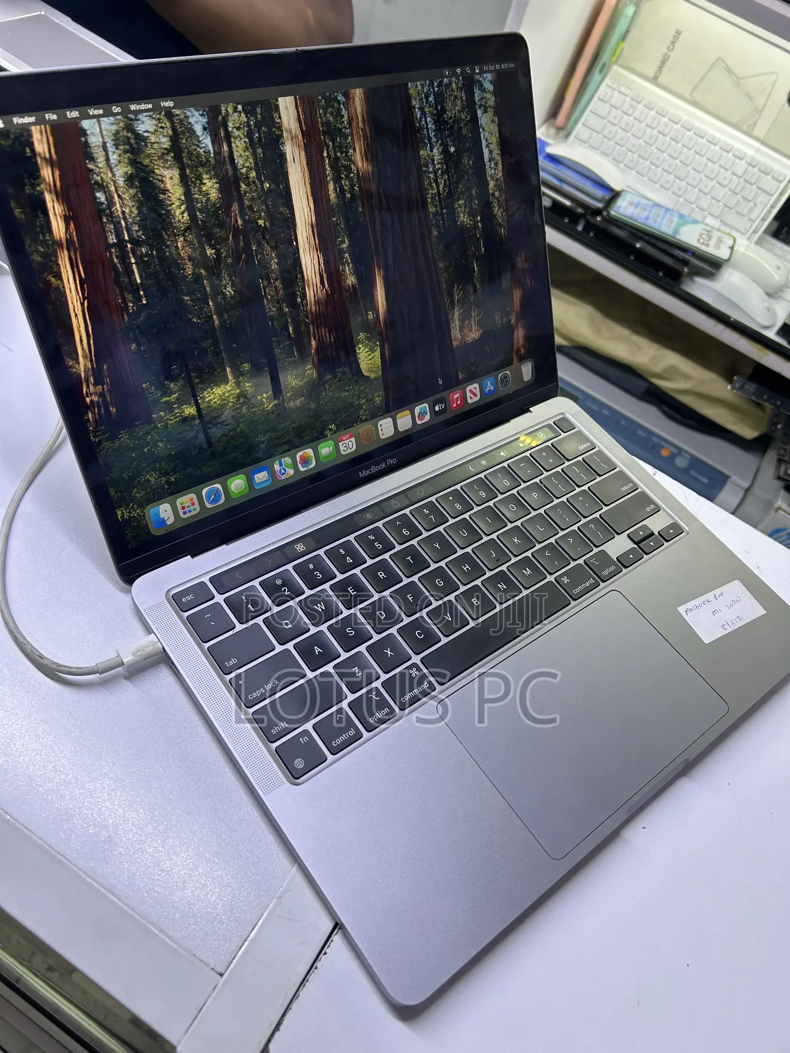 Laptop Apple MacBook Pro 2020 M1 8GB Apple M1 SSD 512GB