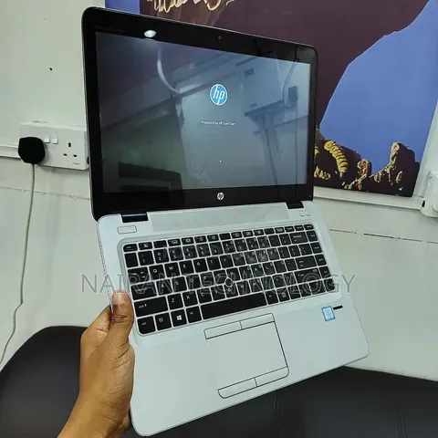Laptop HP EliteBook 840 G4 8GB Intel Core i7 SSD 256GB