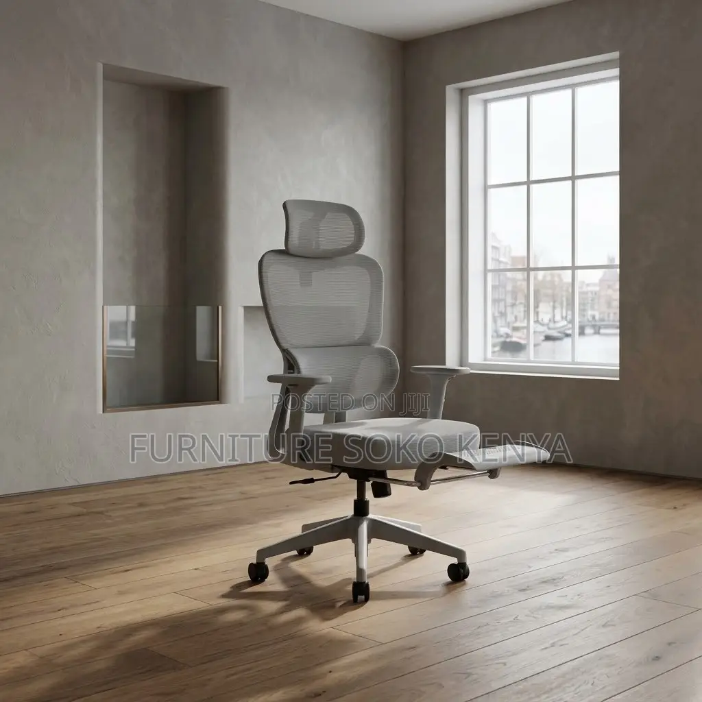 Executive Directors Chair | White Orthopedic Fabricate Seats