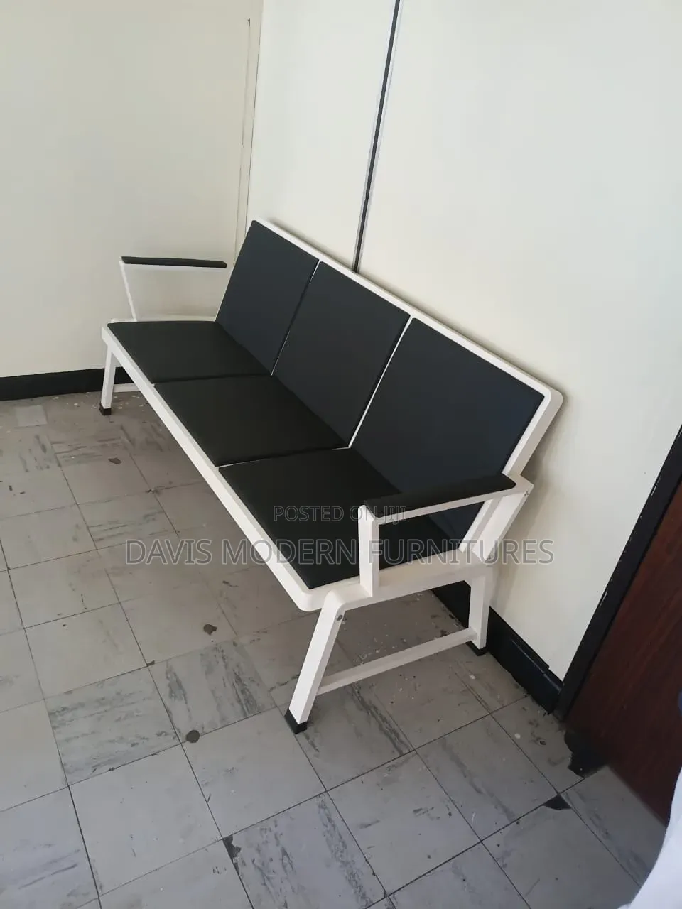 Black Waiting Bench