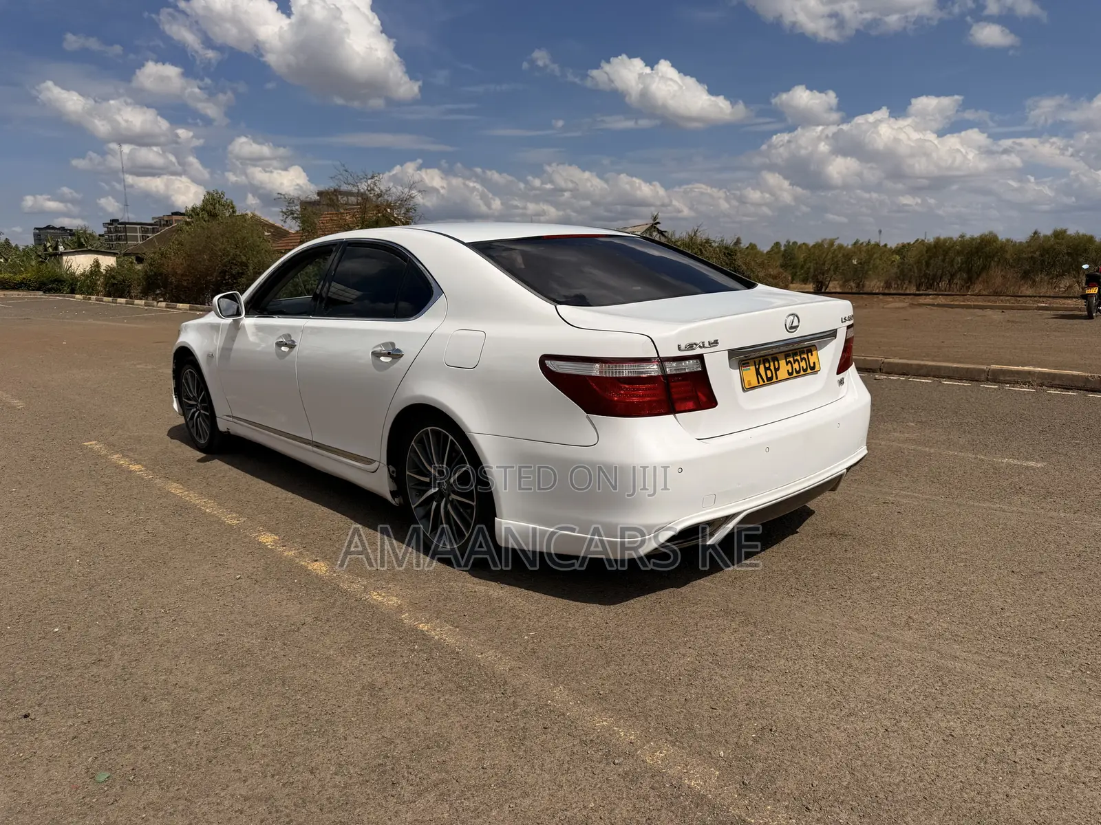 Lexus LS 460 L RWD 2007 White