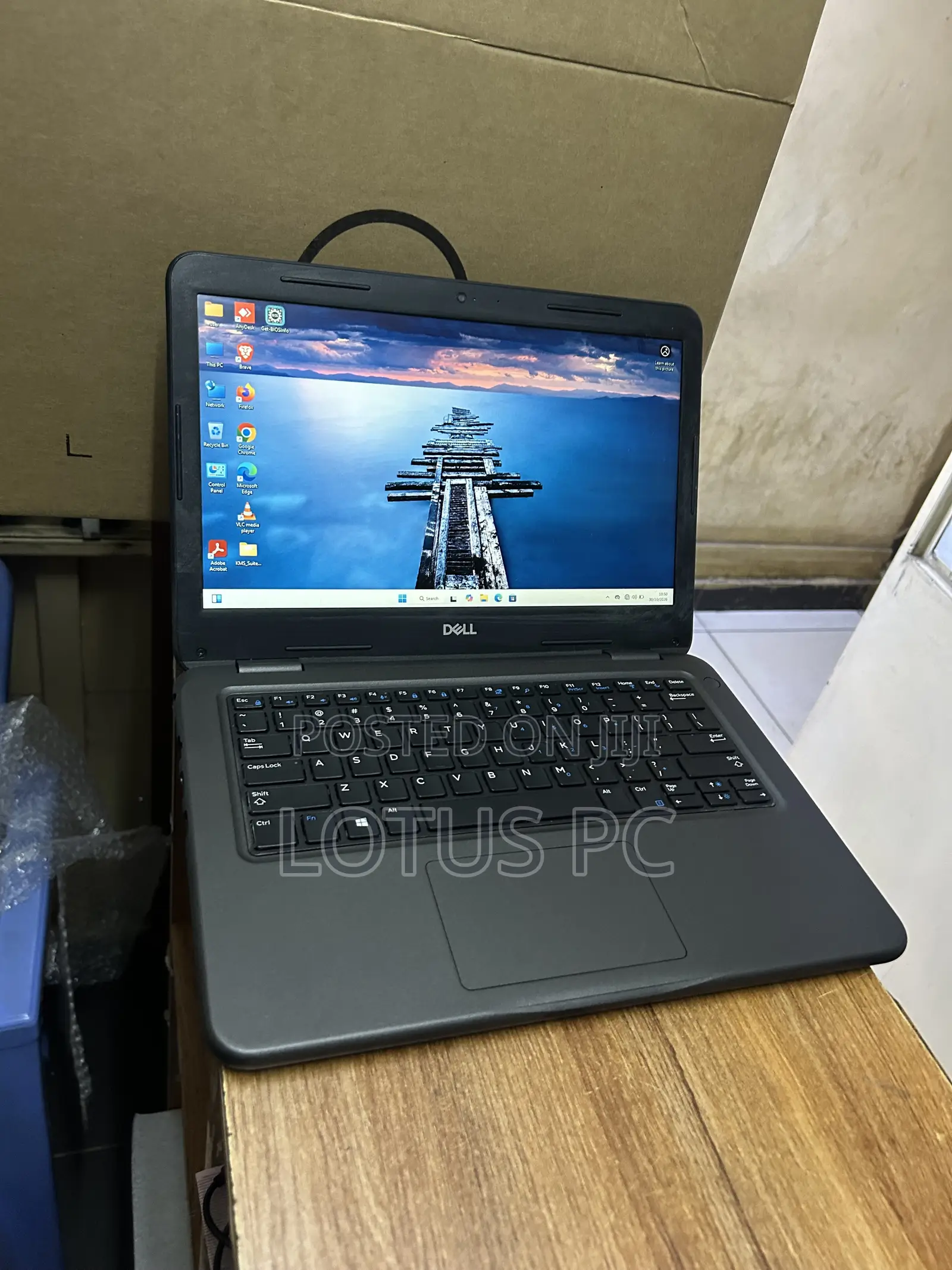 Laptop Dell Latitude 3310 4GB Intel Core i3 SSD 128GB