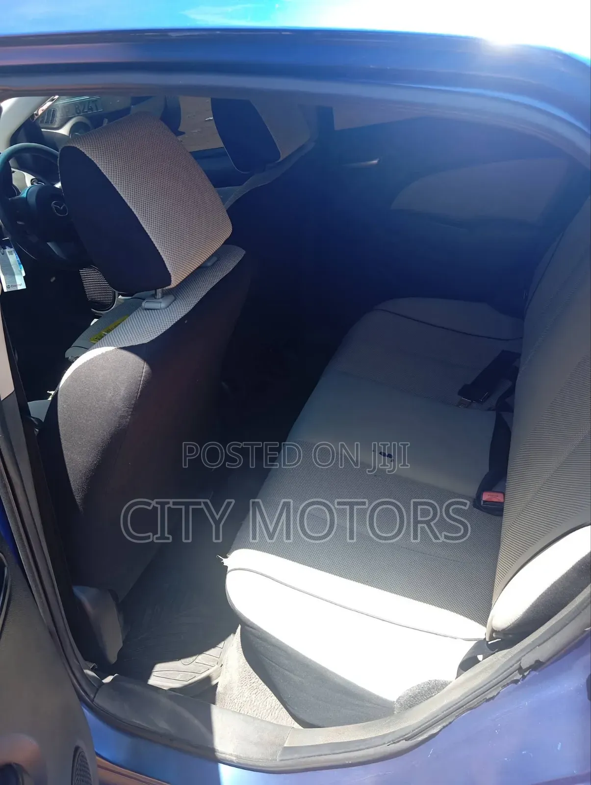 Mazda Demio 2011 Blue