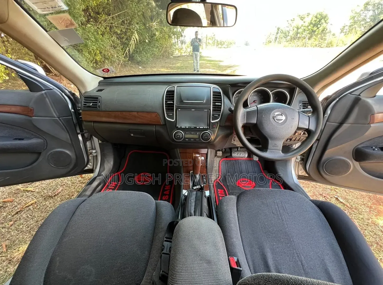 Nissan Sylphy 2010 Silver