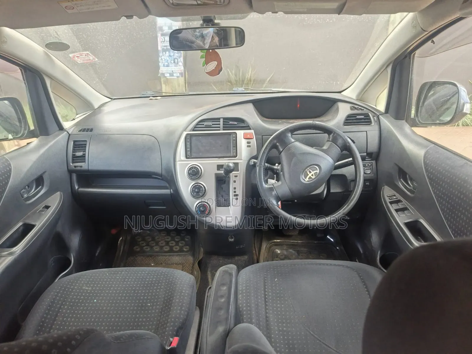 Toyota Ractis 2008 Black