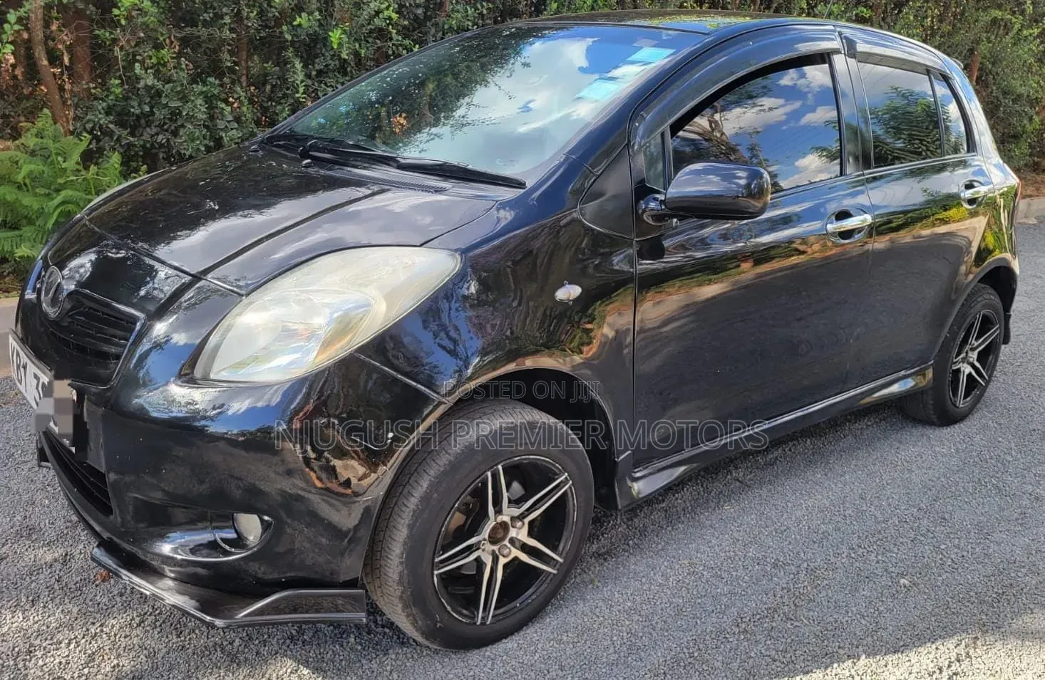 Toyota Vitz 2006 Black