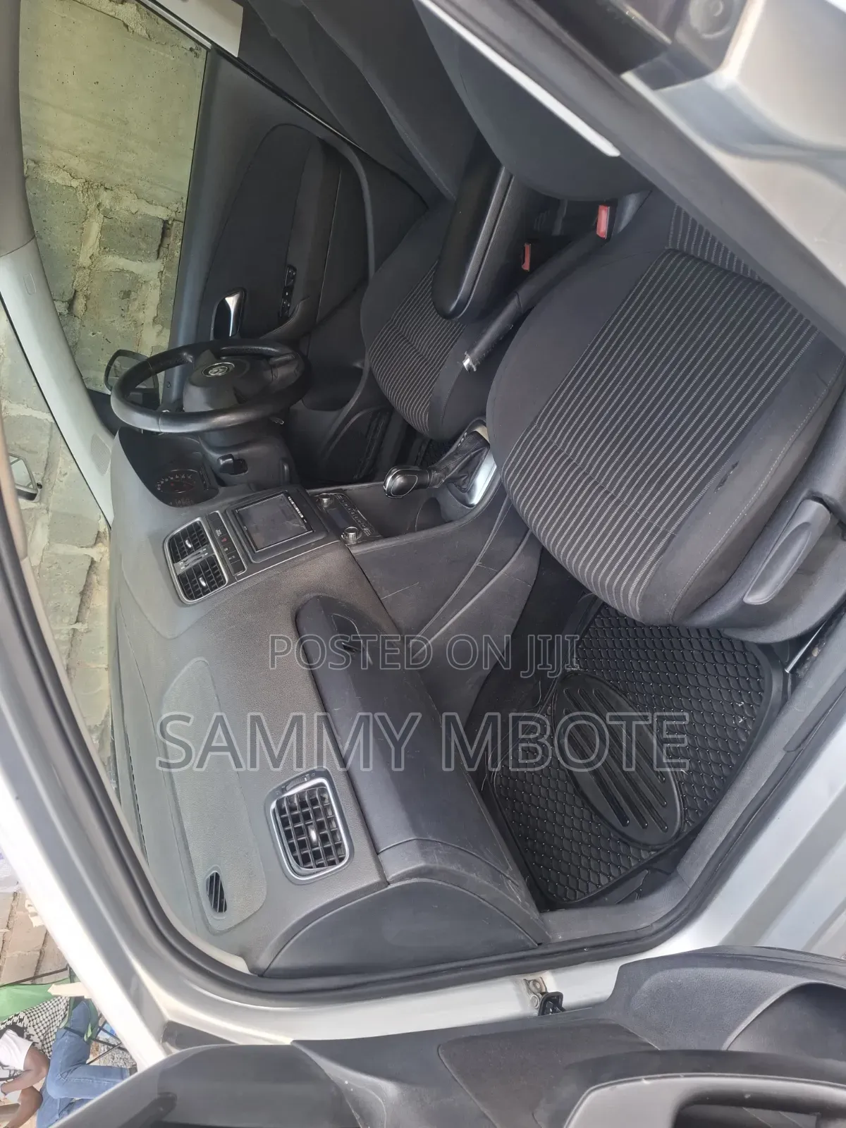 Volkswagen Polo 1.2 TSI 2012 Silver