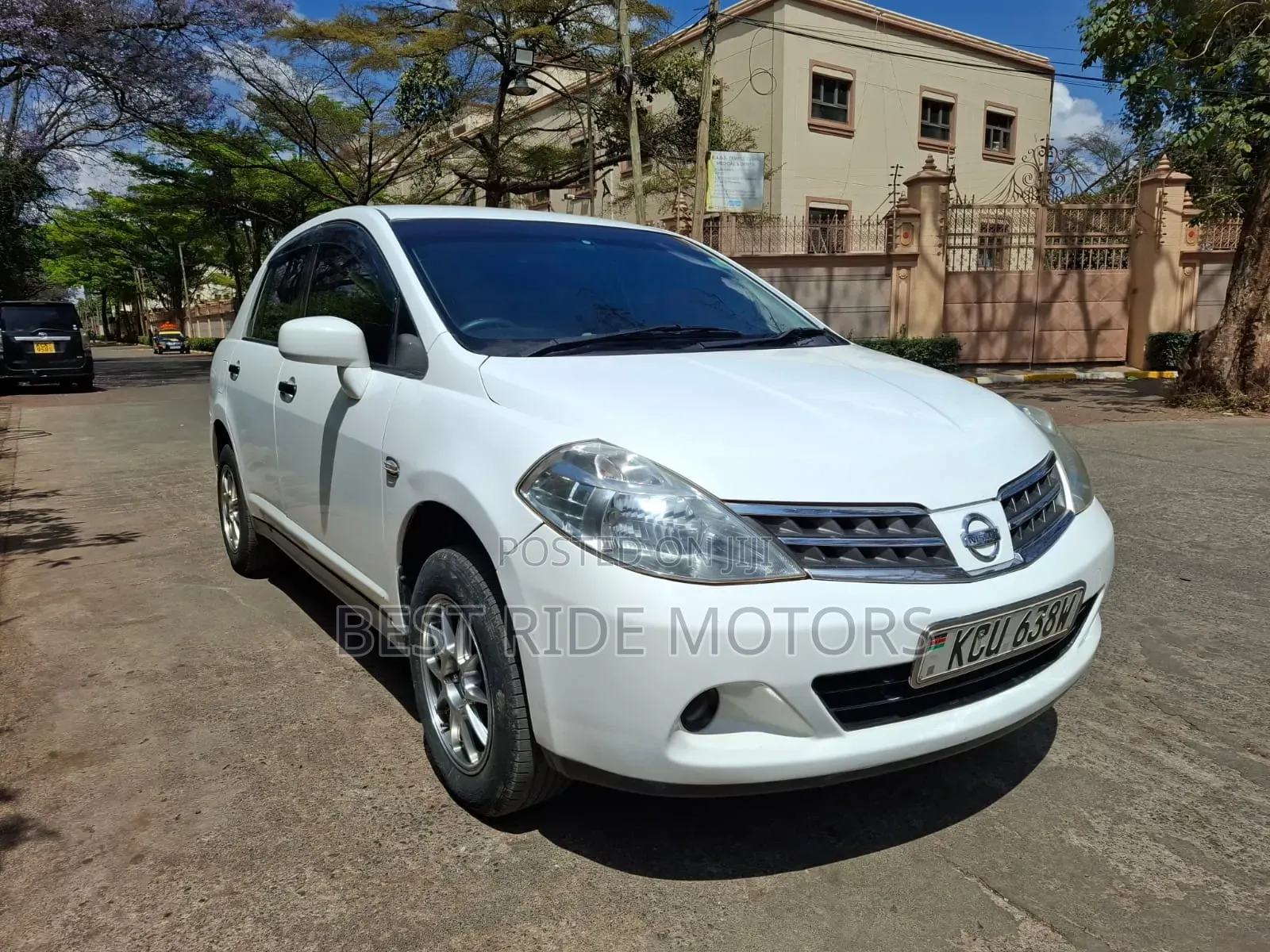 Nissan Tiida 2012 White