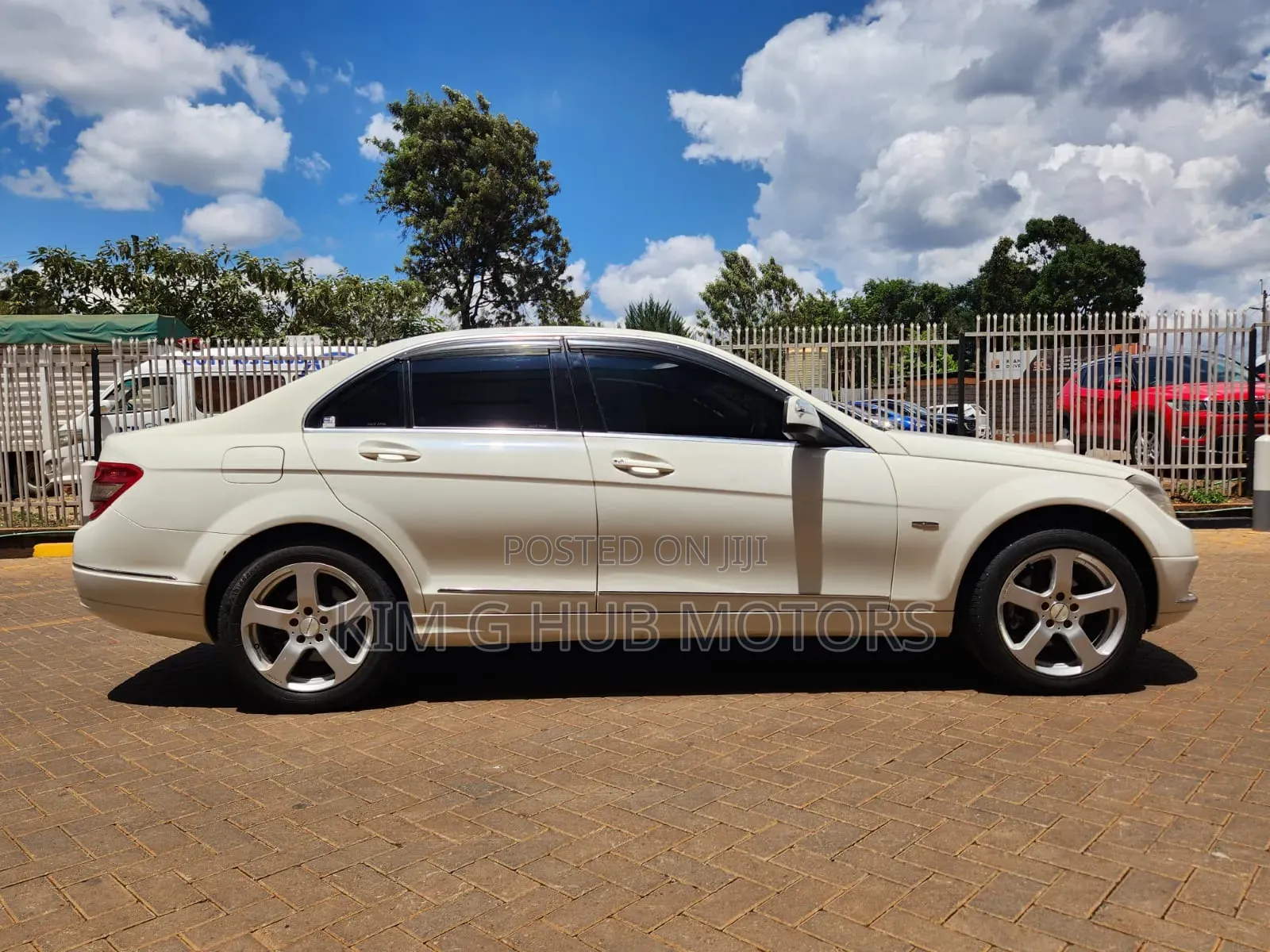 Mercedes-Benz C200 2007 Pearl