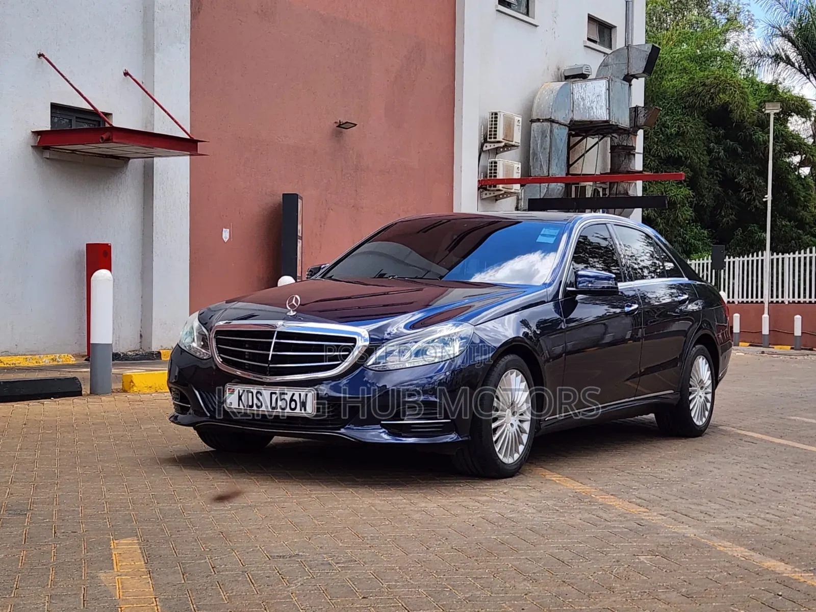 Mercedes-Benz E250 SV Premium 2014 Blue