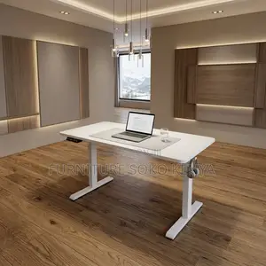 White 1400mm Adjustable Desk | Electric Studio Desk