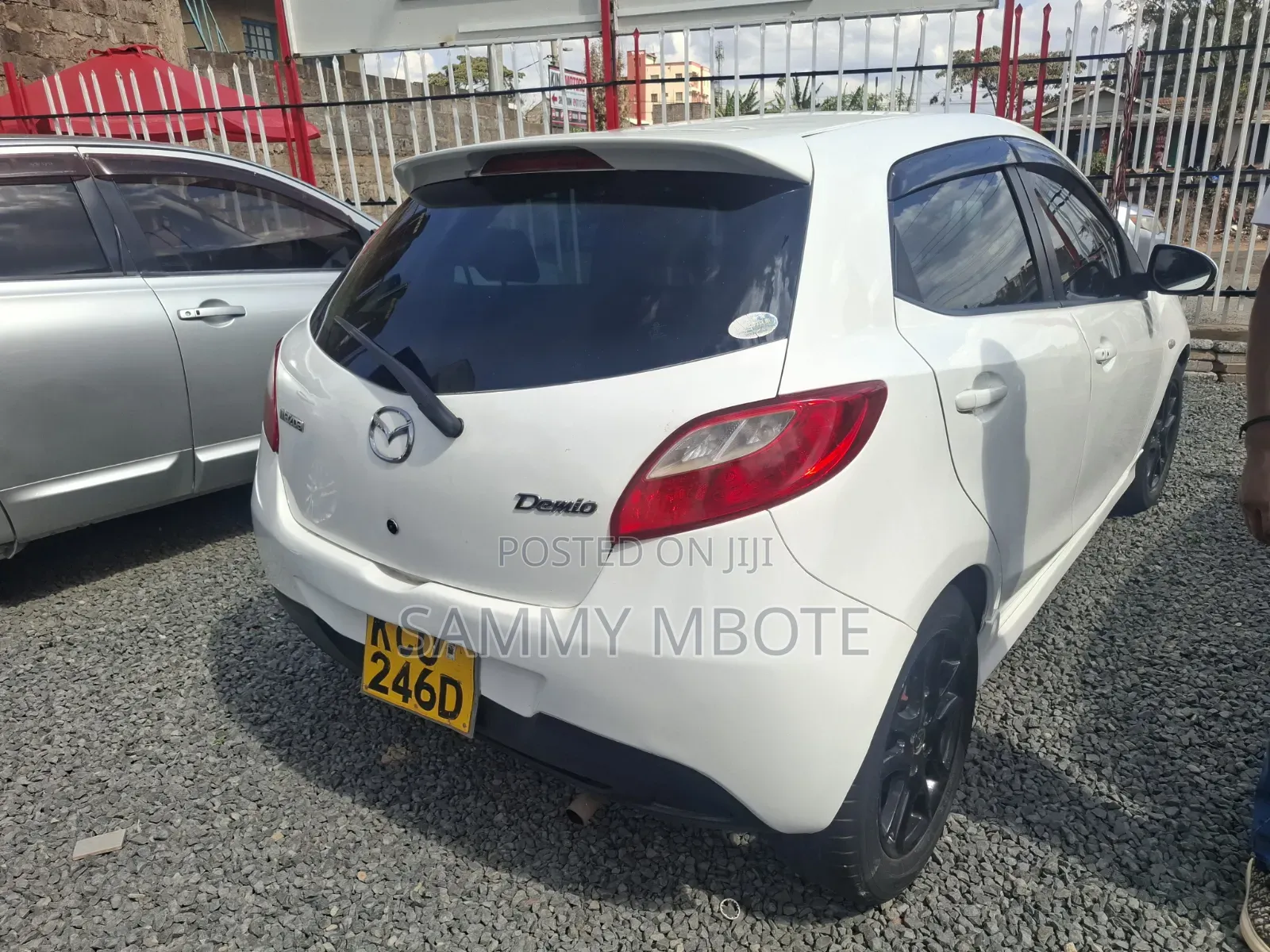 Mazda Demio 2012