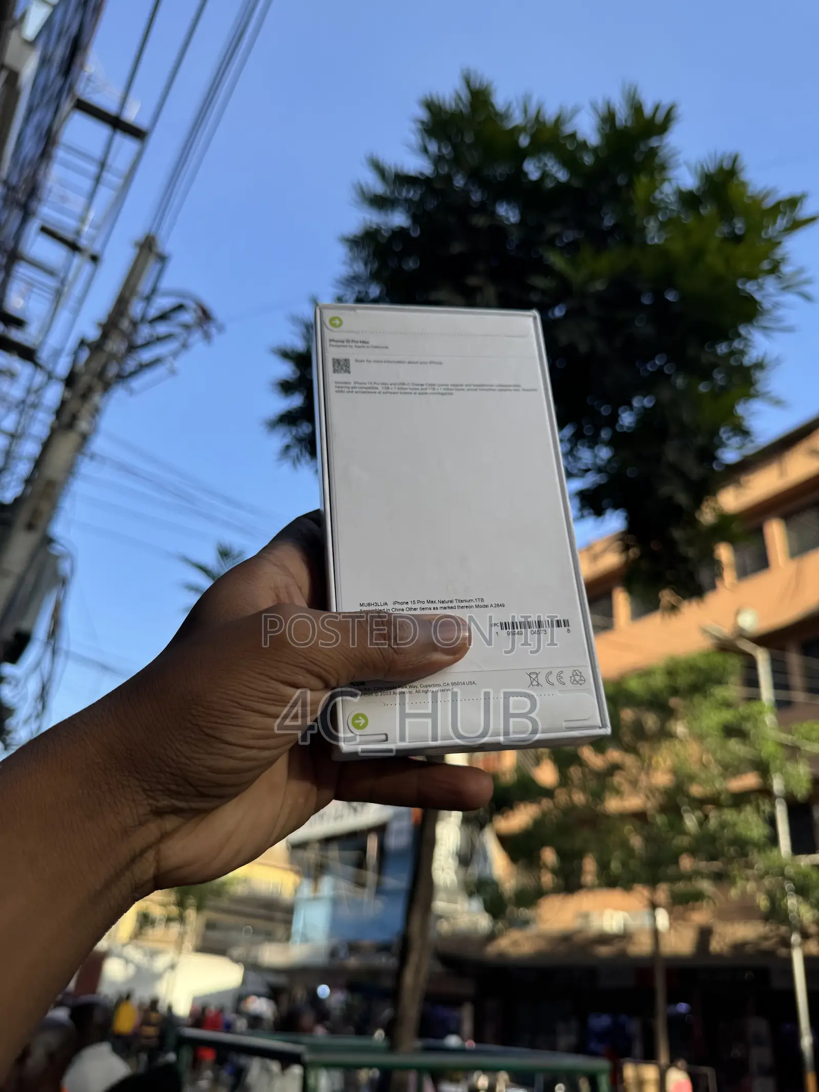 New Apple iPhone 15 Pro Max 256 GB Black