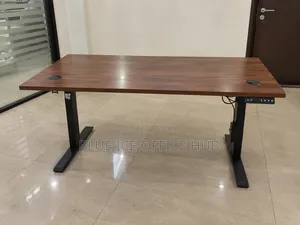 Electric Height Adjustable Desk – Wooden Top