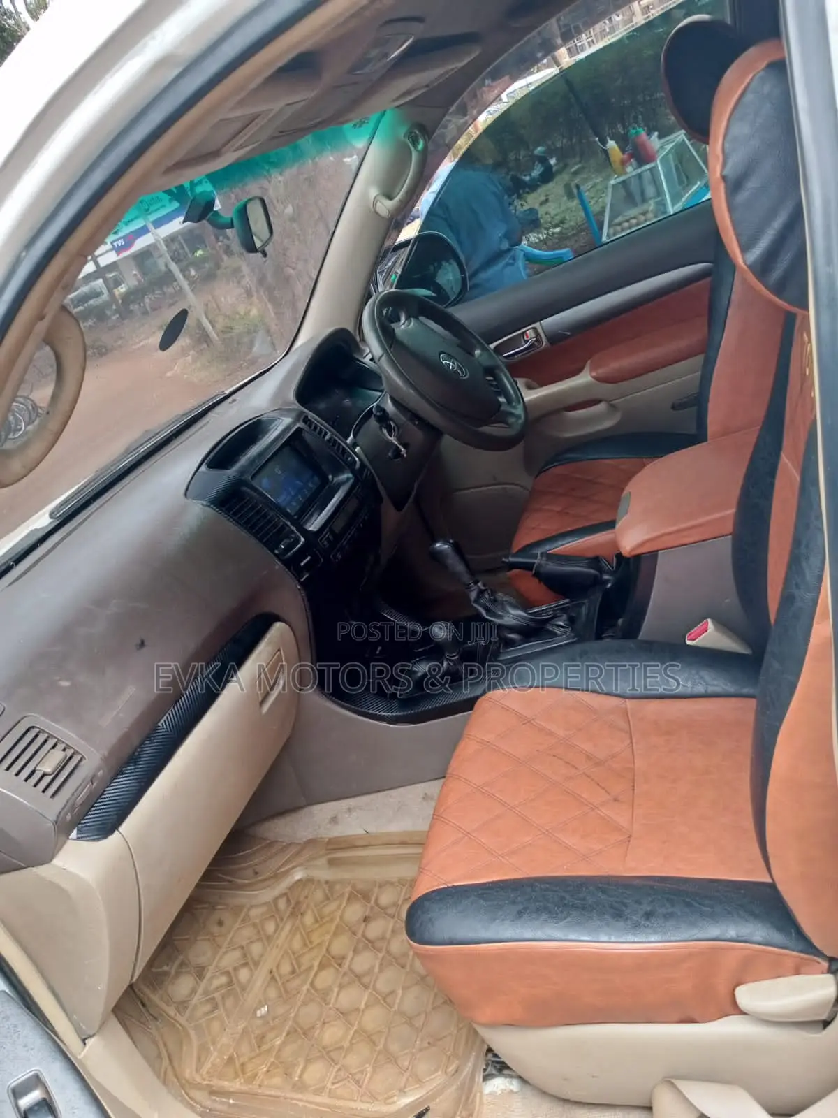 Toyota Land Cruiser Prado 2006 White