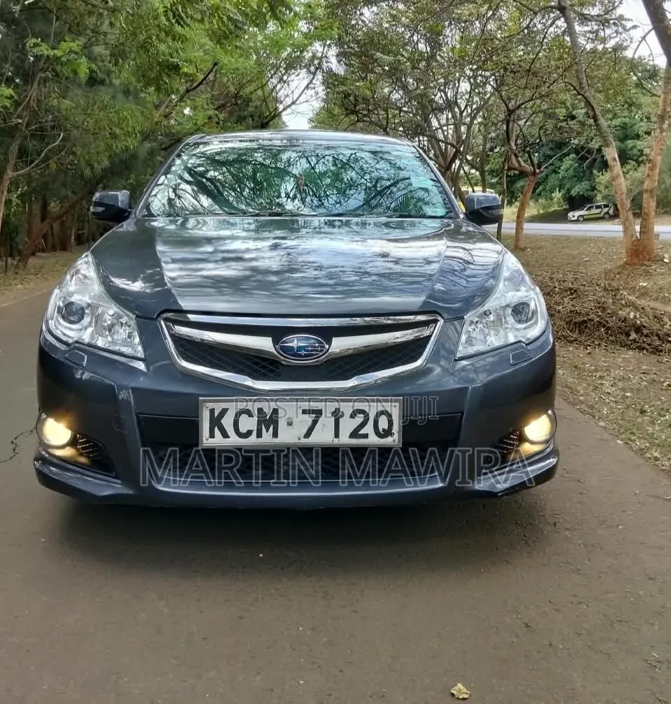 Subaru Legacy 2010 Gray