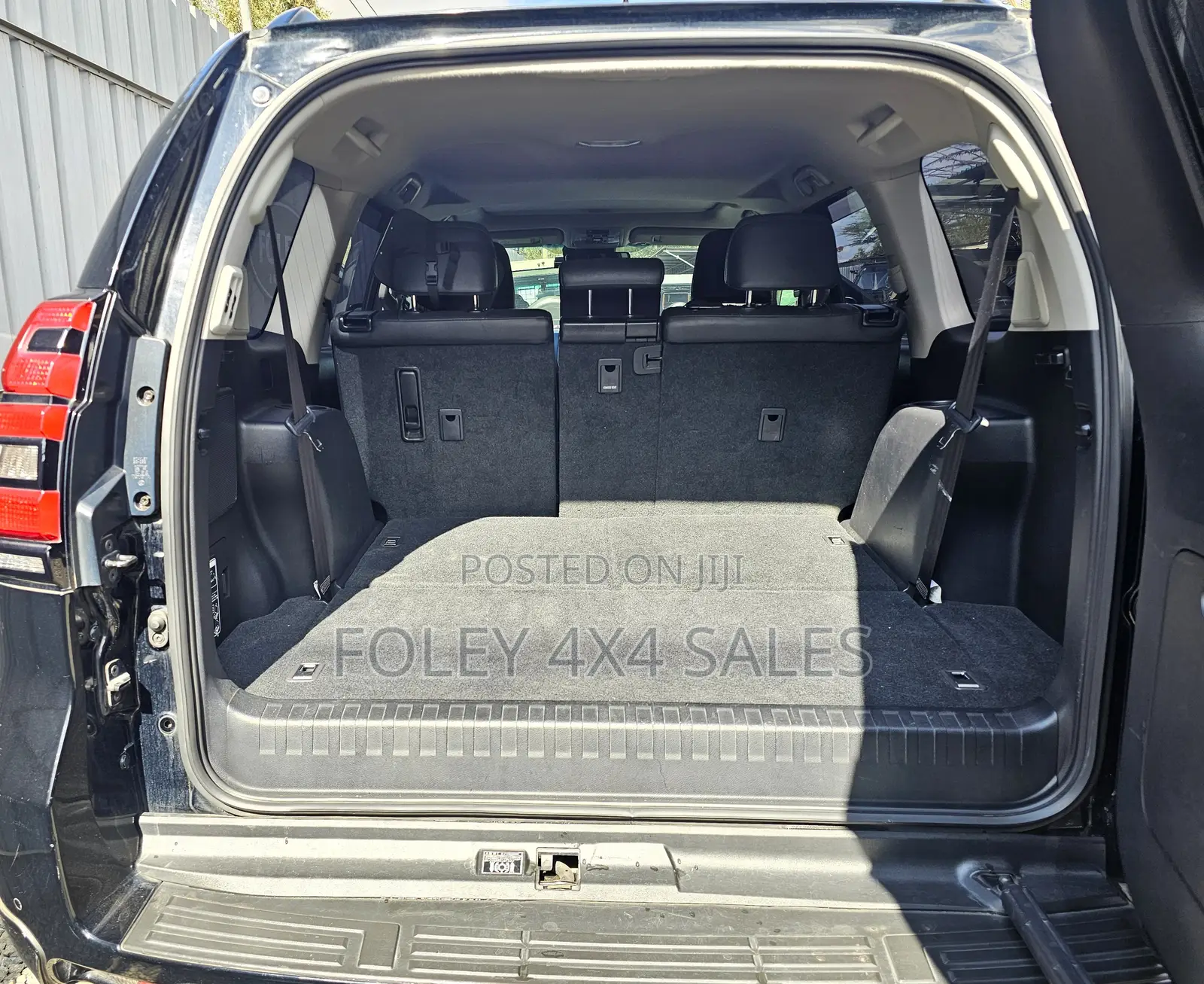 Toyota Land Cruiser Prado 2.8 2020 Black