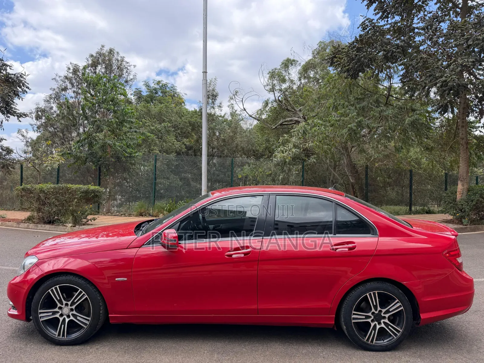 Mercedes-Benz C200 2014 Red